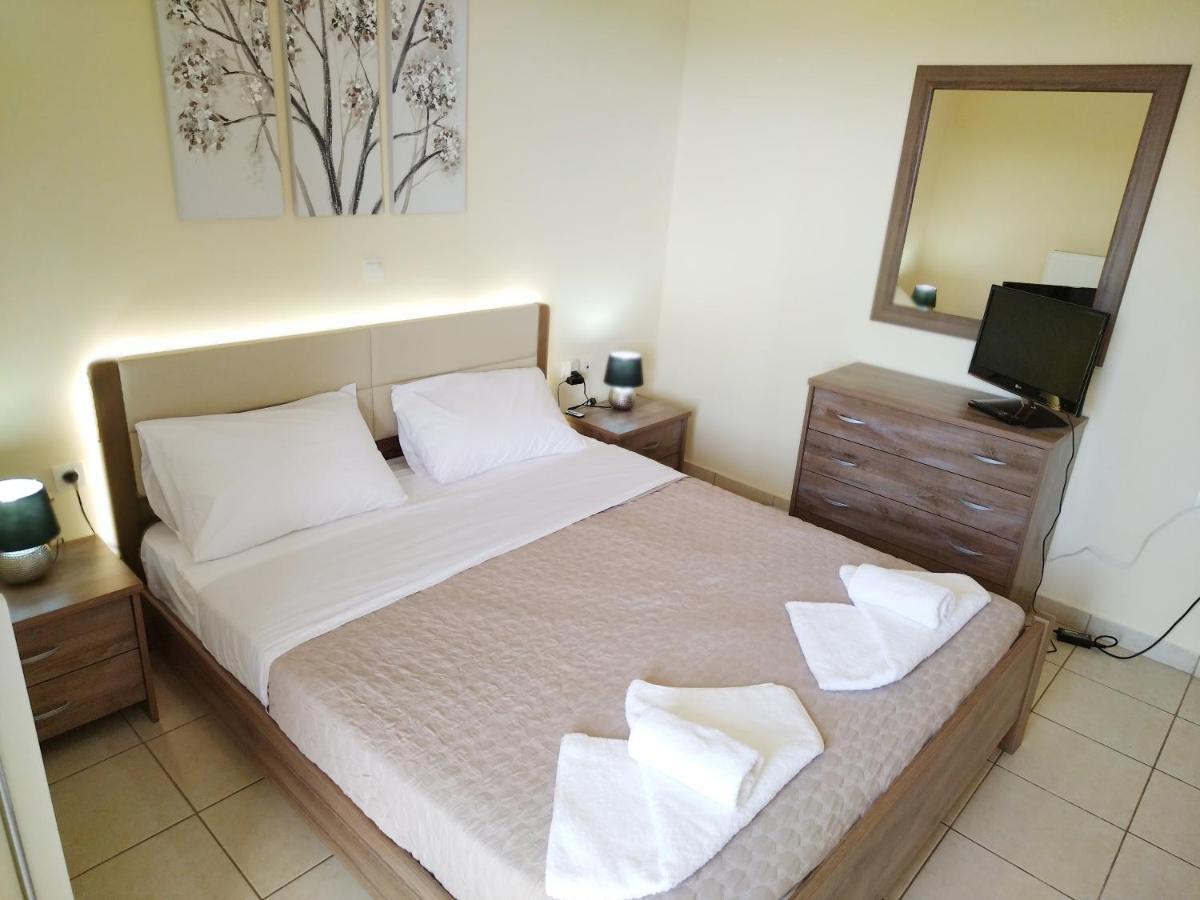 Holiday & Business Furnished Apartments ミティカス エクステリア 写真