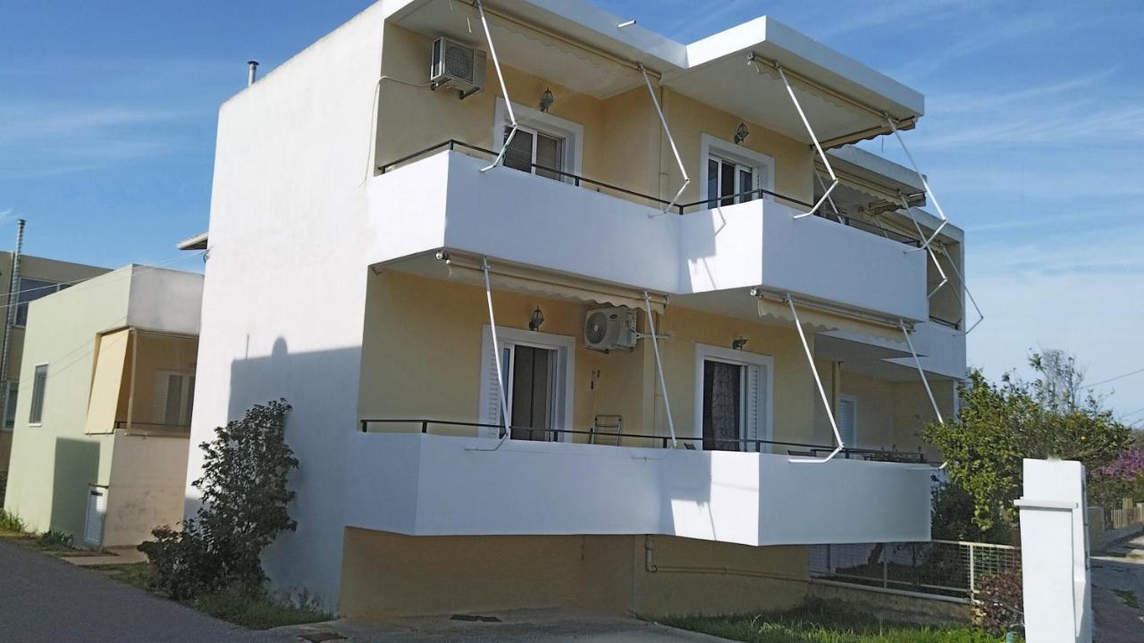 Holiday & Business Furnished Apartments ミティカス エクステリア 写真