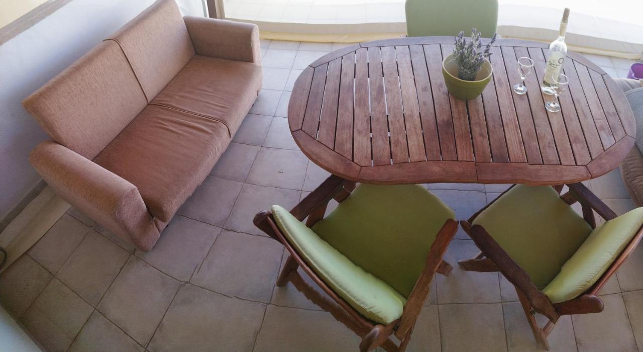 Holiday & Business Furnished Apartments ミティカス エクステリア 写真